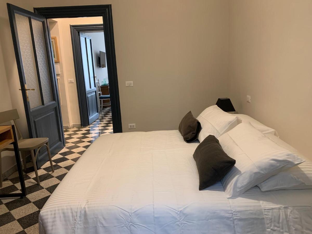 Santa Monica Townhouse Hotel Rome Buitenkant foto